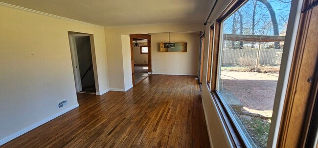 Foto del edificio - 227 Timber Ln