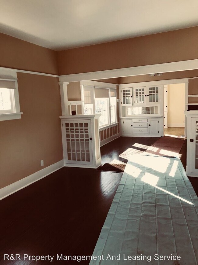 Building Photo - 3 br, 1.5 bath House - 2219 Gates Street