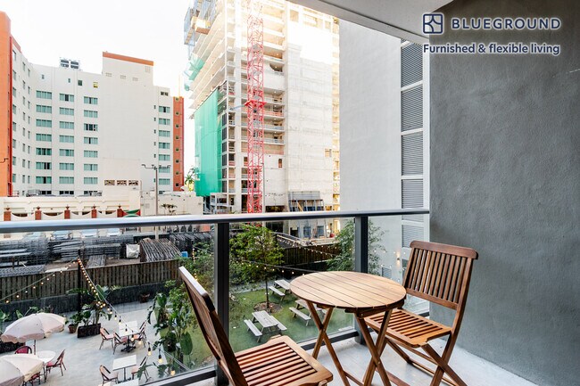 Foto del edificio - 230 NE 4th St