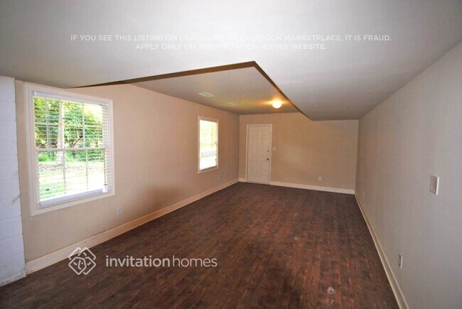 Building Photo - 4782 Nandina Ct NW