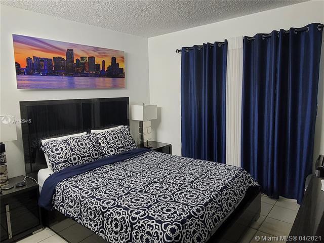 Foto del edificio - 6206 SW 136th Ct