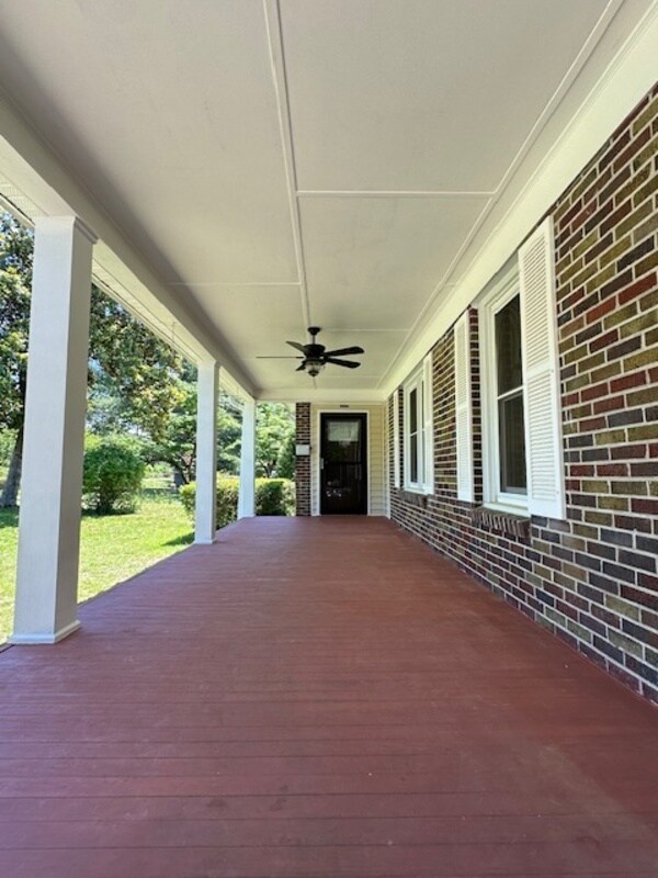 Foto del edificio - 4526 Cedar Springs Rd
