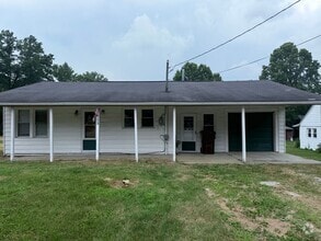 Building Photo - 2089 Oakes Dr