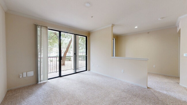 Interior Photo - Lakeline Villas
