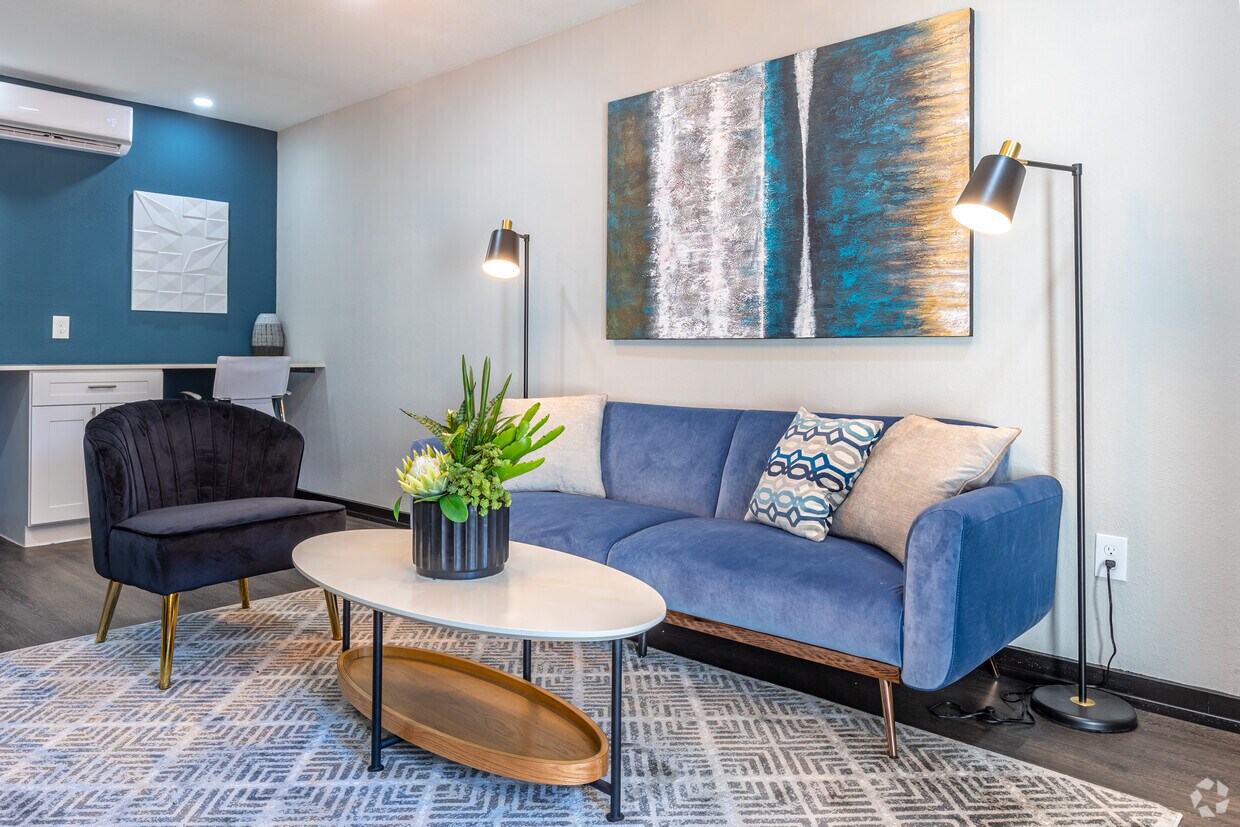 The Majestic at Hewitt Apartments in Hewitt, TX