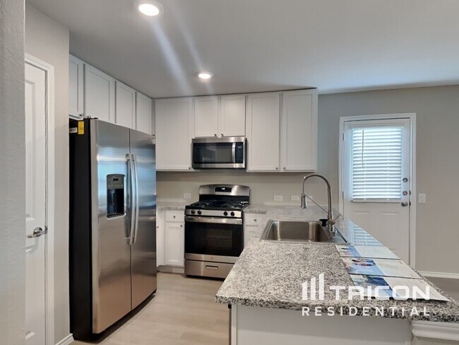 Building Photo - 7319 Rosada Way San Antonio TX