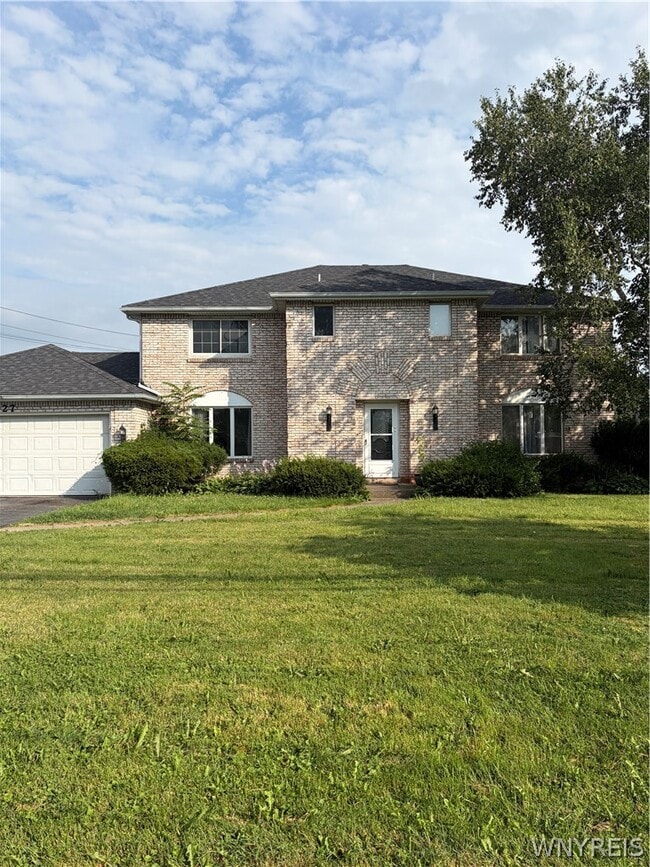 Building Photo - 2027 Tuscarora Rd