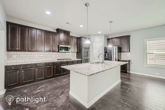 Building Photo - 3878 Lake Sanctuary Way