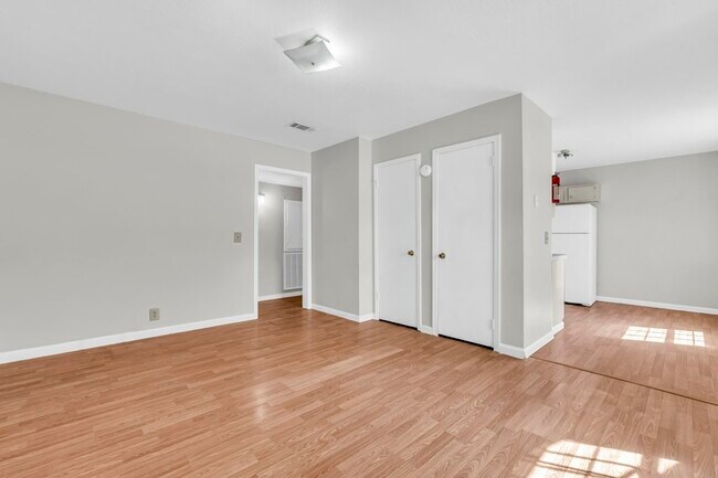 Foto del edificio - 1025 6th Ave N