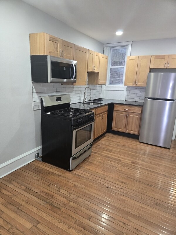 Foto del edificio - 903 E Tioga St