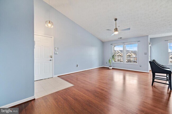 Foto del edificio - 700 Orchard Overlook Orch