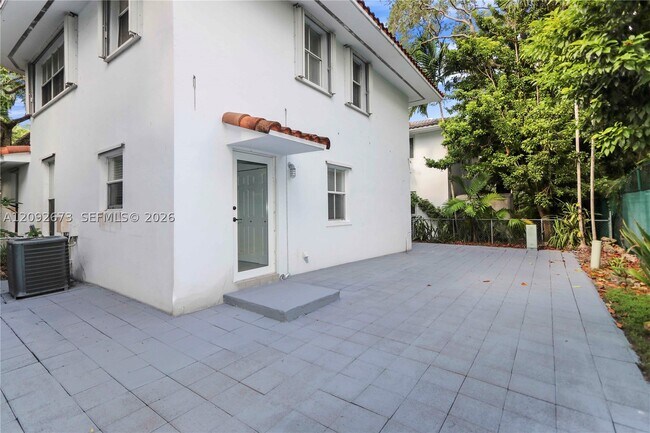 Foto del edificio - 3625 SW 37th Ave