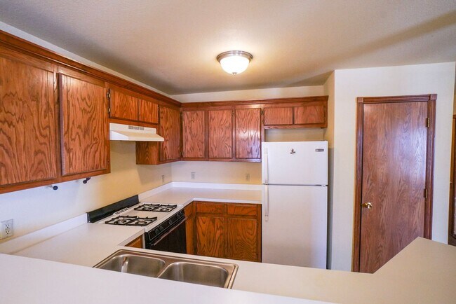 Foto del edificio - Must see 2 bed, 2 bath duplex near the University of Oklahoma