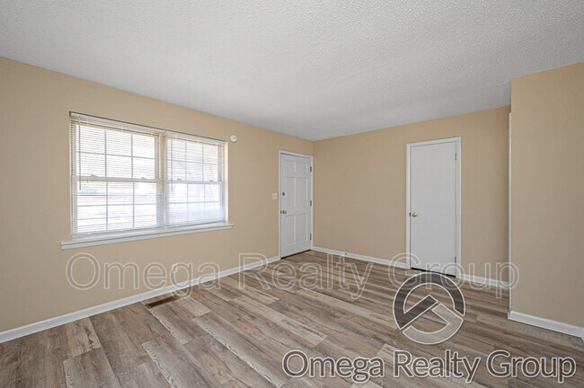 Foto del edificio - 116 Eddie Cir