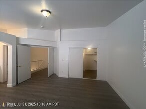 Building Photo - 1301 Dusty Creek St