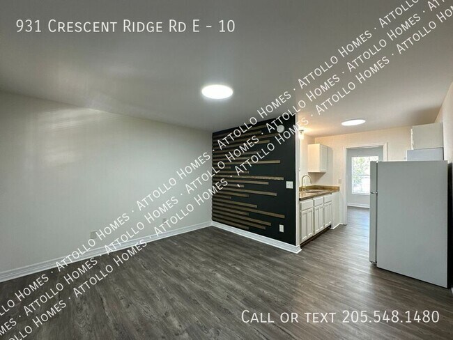 Foto del edificio - 931 Cres Rdg E Rd