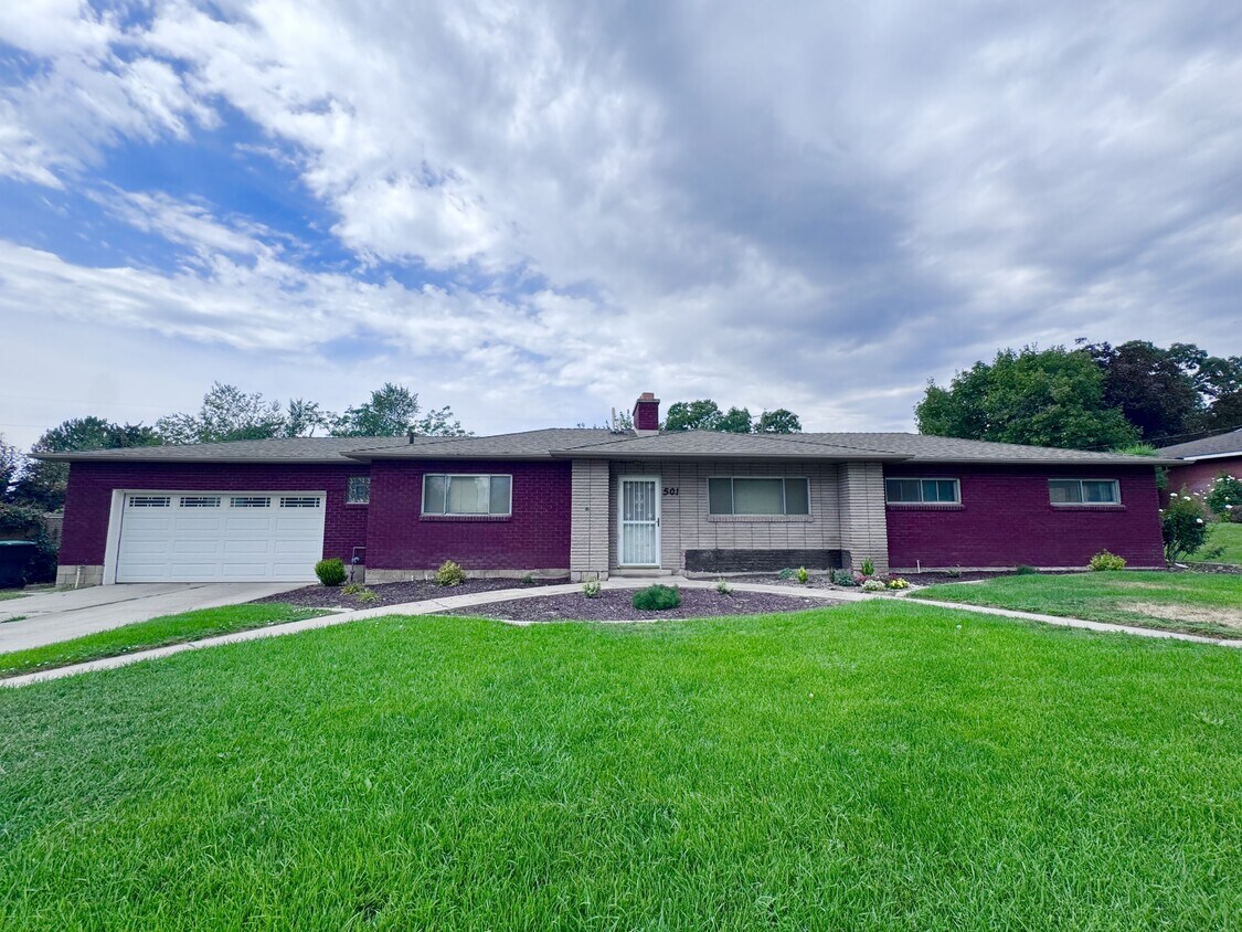 Foto principal - 501 E Sumac Ave