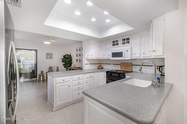 Foto del edificio - 116 Skyline Cir