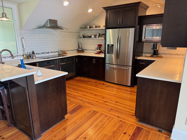 Chef Kitchen - 20026 Shearwater Point Dr