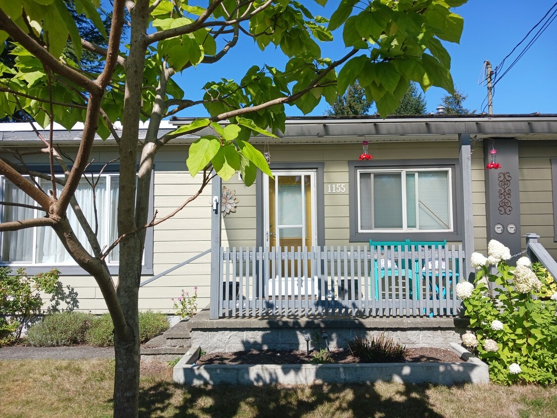 Photo du bâtiment - 1155 10th St