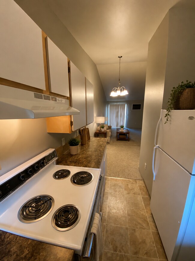 Foto del edificio - The Selah Apartment You’ve Been Searching For!