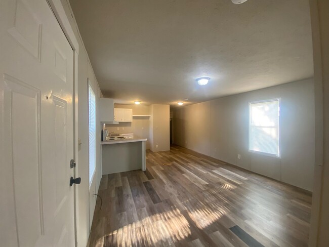 Building Photo - 57 Black Oak Cir