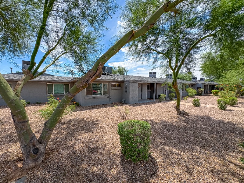 Foto principal - 301 W Turney Ave