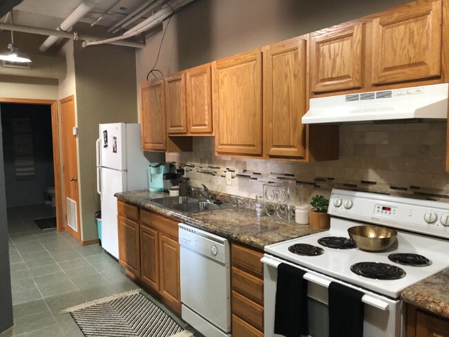 Foto del edificio - 311 N 8th St