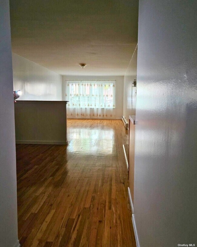 Foto del edificio - 25-28-28 35th St