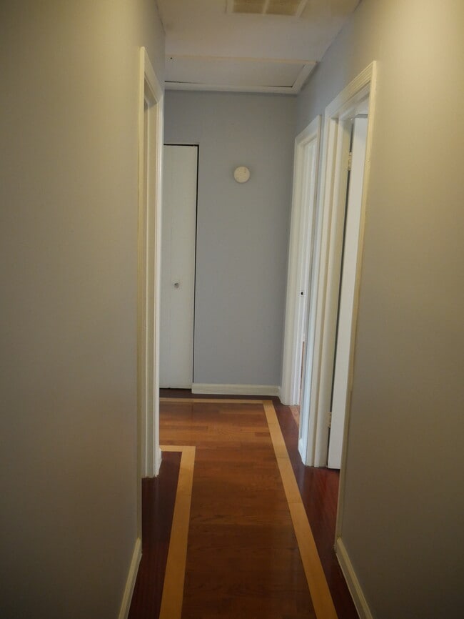 Building Photo - 322 Reneau Way