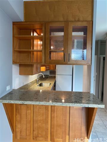 Foto del edificio - 2333 Kapiolani Blvd