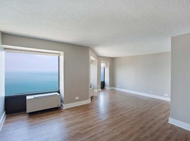 Foto del edificio - 425 E Erie St