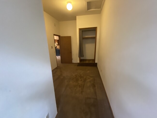 Foto del edificio - 316 W Gorham St