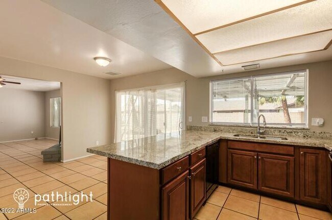 Building Photo - 17250 N 36Th Lane