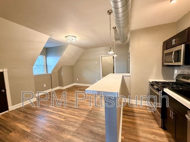 Foto del edificio - 227 N Negley Ave