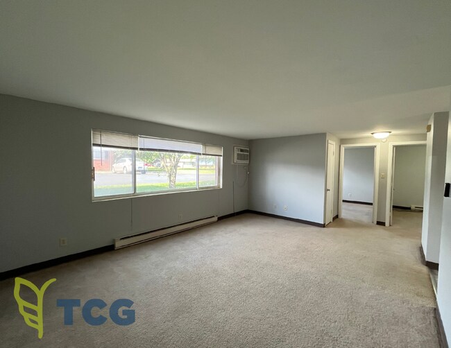 Building Photo - 1467 Catherine St