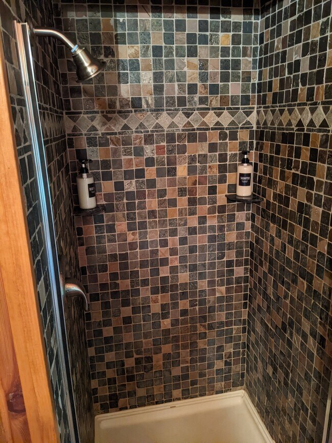 4469 Hemlock Rd, Cedar, MI 49621 House Rental in Cedar, MI