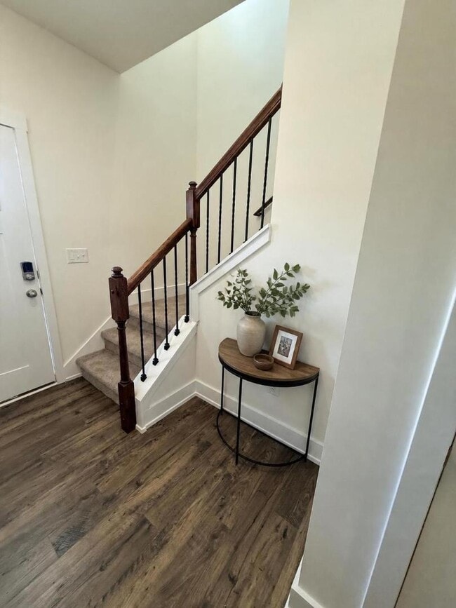 Building Photo - 164 Jace Wy
