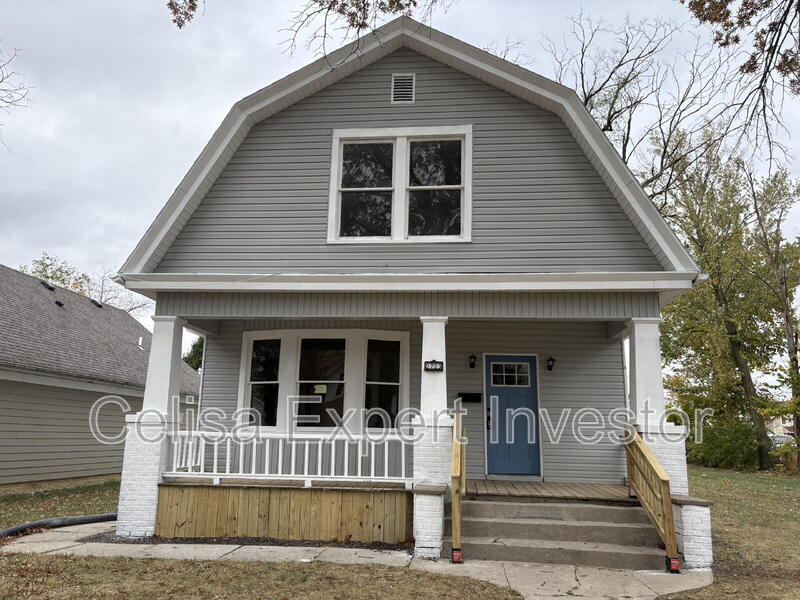 Primary Photo - 2723 Bowser Ave