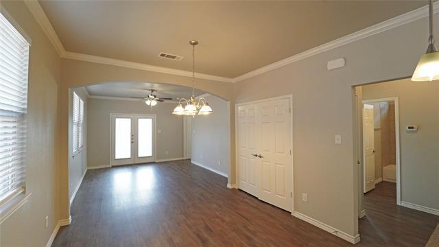 Building Photo - 1133 Story Book Ln