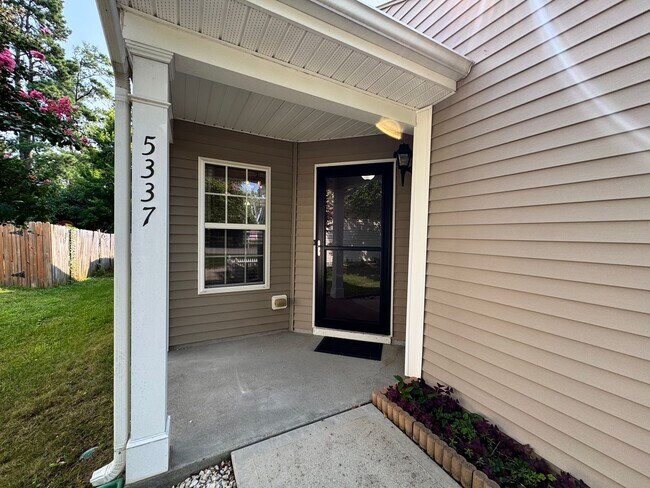Building Photo - 5337 Thunderidge Drive