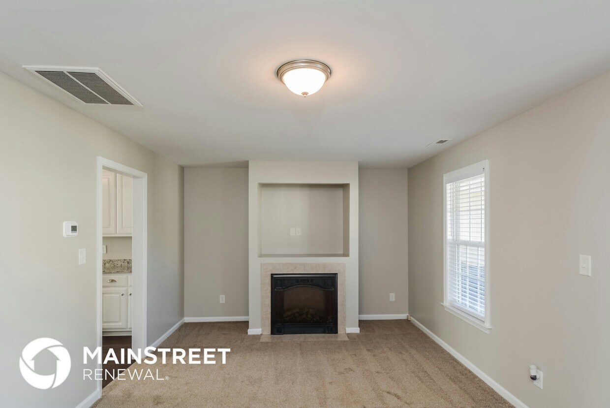 Primary Photo - 313 Whitehall Ct
