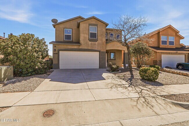 Foto del edificio - 14220 Firewood Dr