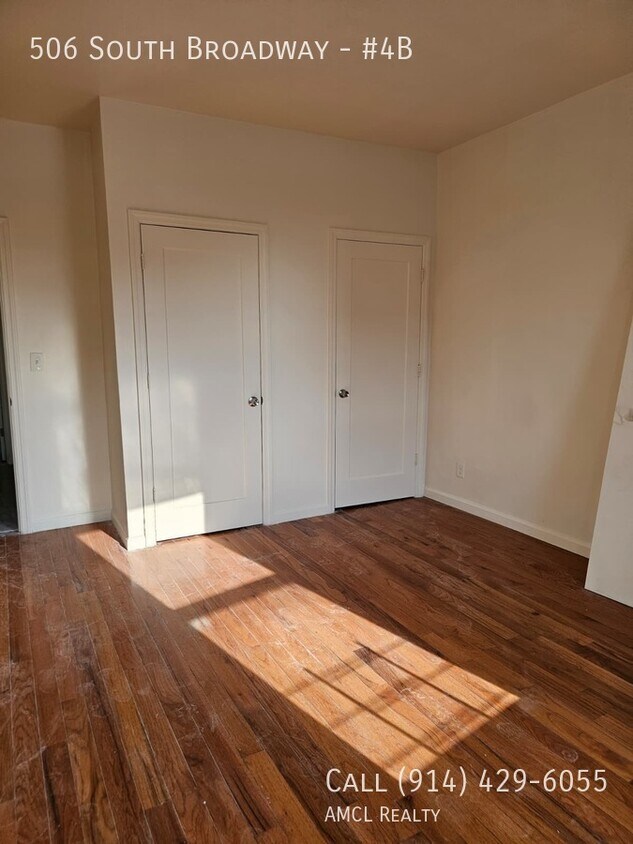 Primary Photo - 506 South Broadway-#4B