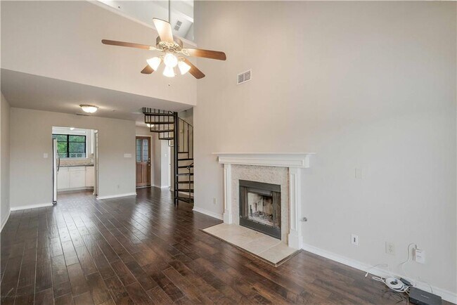 Foto del edificio - 1741 Spyglass Dr