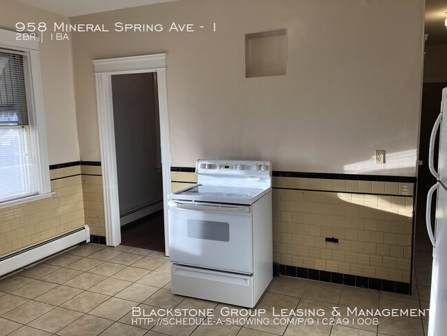 Building Photo - 958 Mineral Spring Avenue