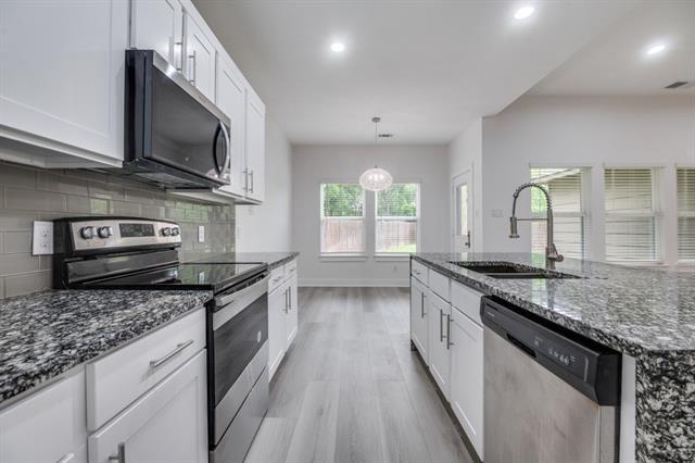 Foto del edificio - 5567 Butternut St