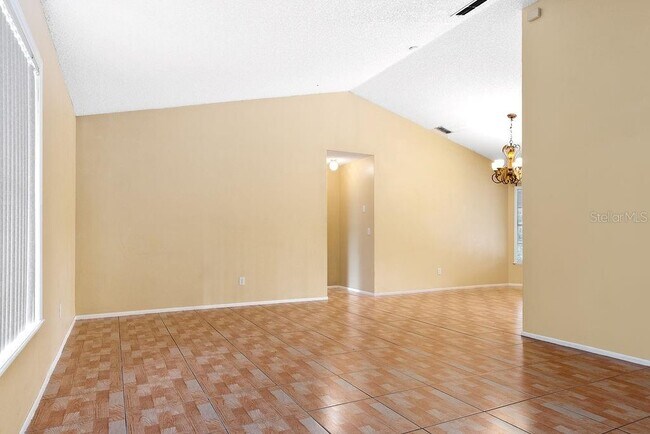 Foto del edificio - 1465 Eden Dr