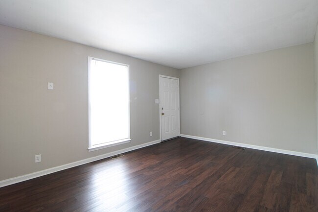 Foto del edificio - 1436-A McCan Drive