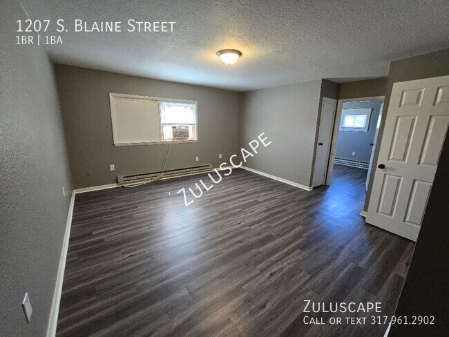 Building Photo - Half Off 1st Month Rent!…Newly Rehabbed 1 ...